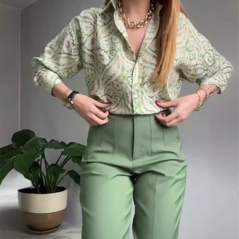 2-teiliges Set aus bedrucktem Hemd und Hose mit Knöpfen für Damen