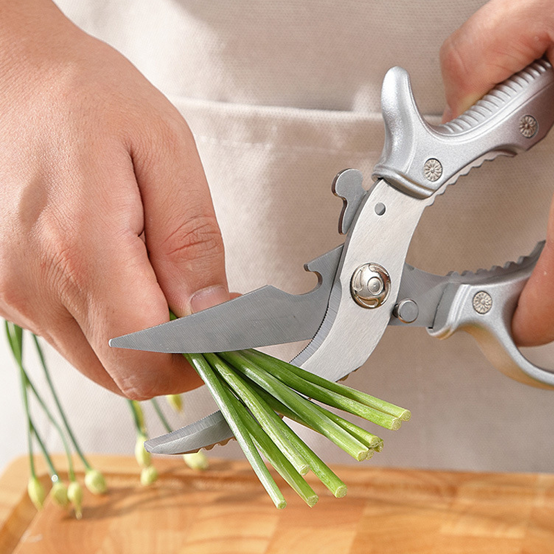 ✂️ Многофункционални кухненски ножици – режат всичко, служат години!
